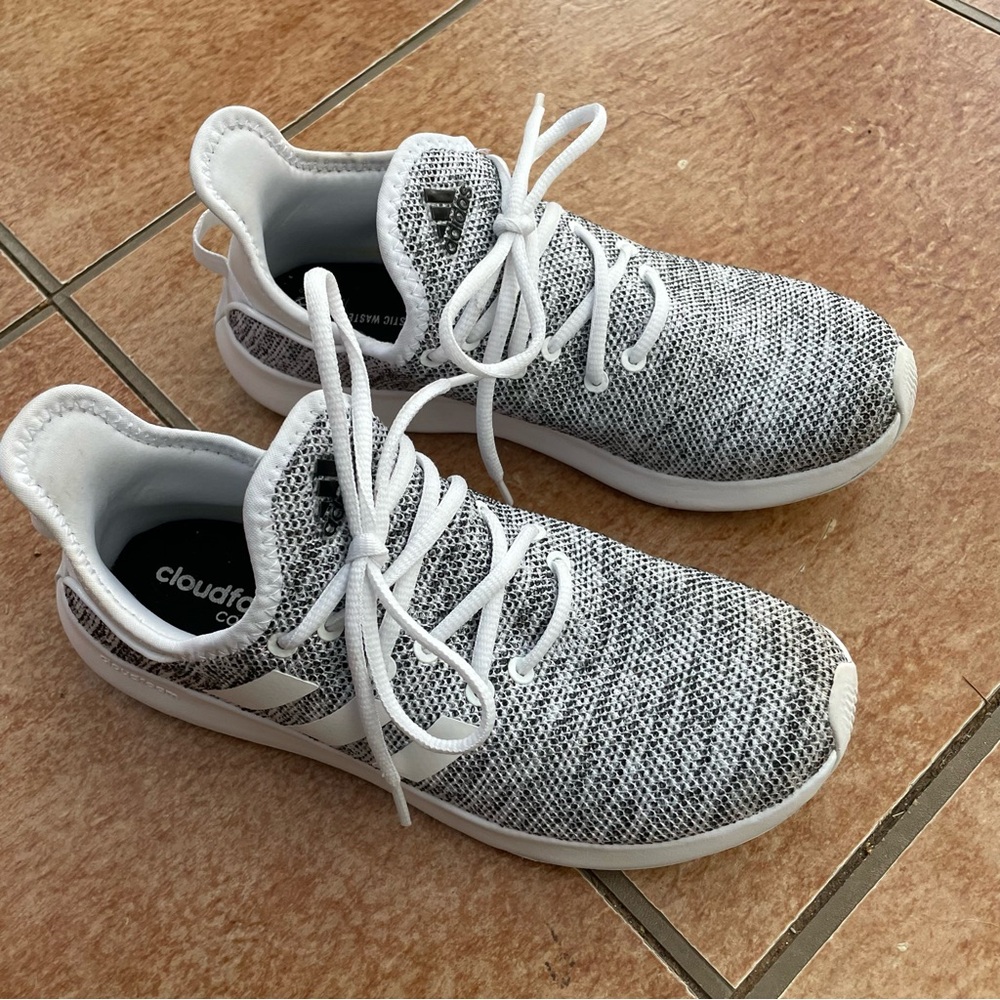 Adidas women’s cloudfoam comfort sneakers